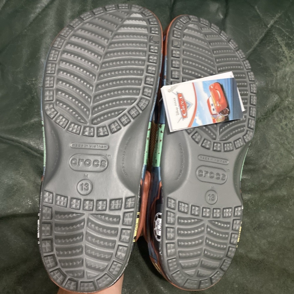 Crocs Cars Mater Classic Clog Men's 13. - Picture 8 of 8